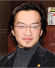 �}�� �m